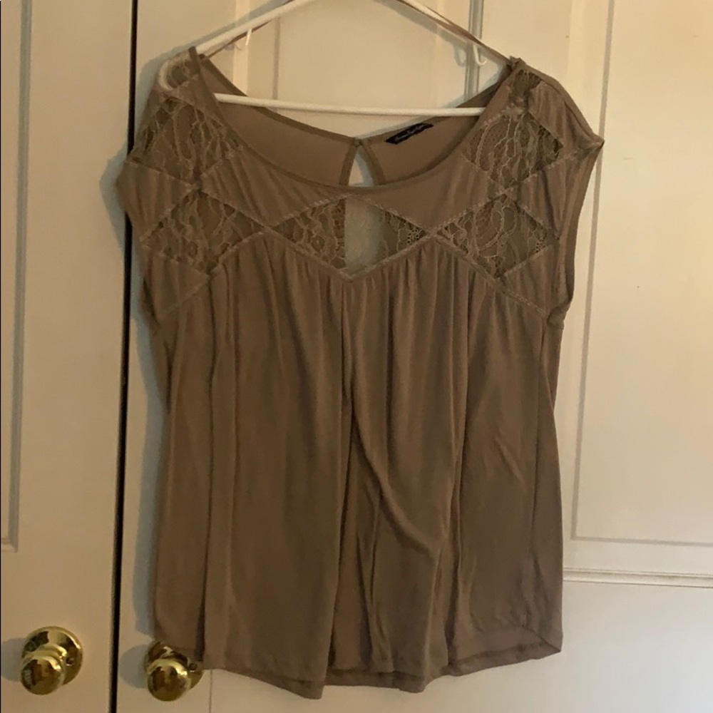 American eagle lace tshirt